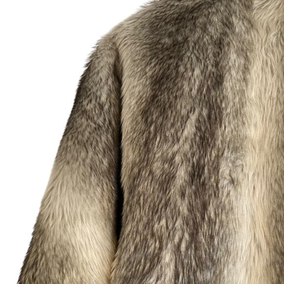 Vintage Faux Fur Gray White Shawl Stole Tie Front Classy Chic Holiday One Size - Picture 12 of 16